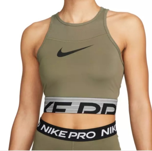 Nike Womens Pro Dry-Fit Cropped Graphic Training Shirt  NWT - Picture 1 of 2